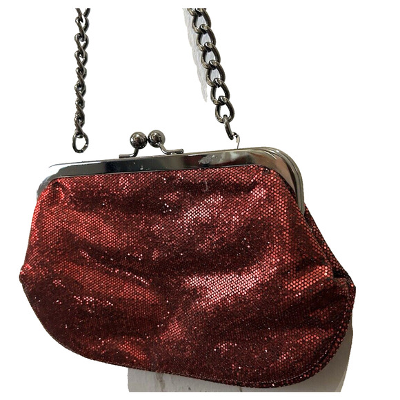 Women’s Vintage Express Red Sparkly Sequin Clasp Small Purse with Heavy chain - Picture 3 of 7